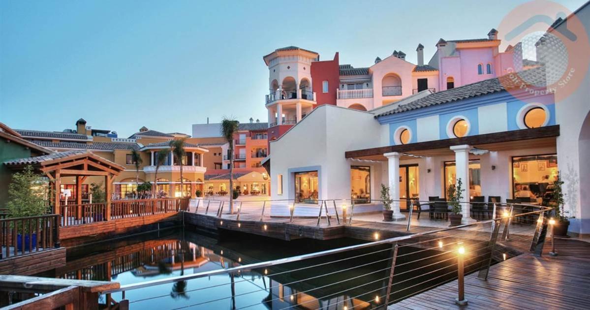 Apartamento De Lujo En Planta Baja Con Piscina En La Torre Golf Resort Рольдан Экстерьер фото